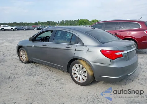 2011 Chrysler 200 Lx z USA, uszkodzony, nr VIN 1C3BC4FG8BN605776